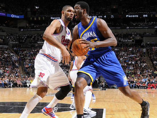 篮球勇士全队战术执行效率提升（勇士全队战术执行效率大幅跃升）